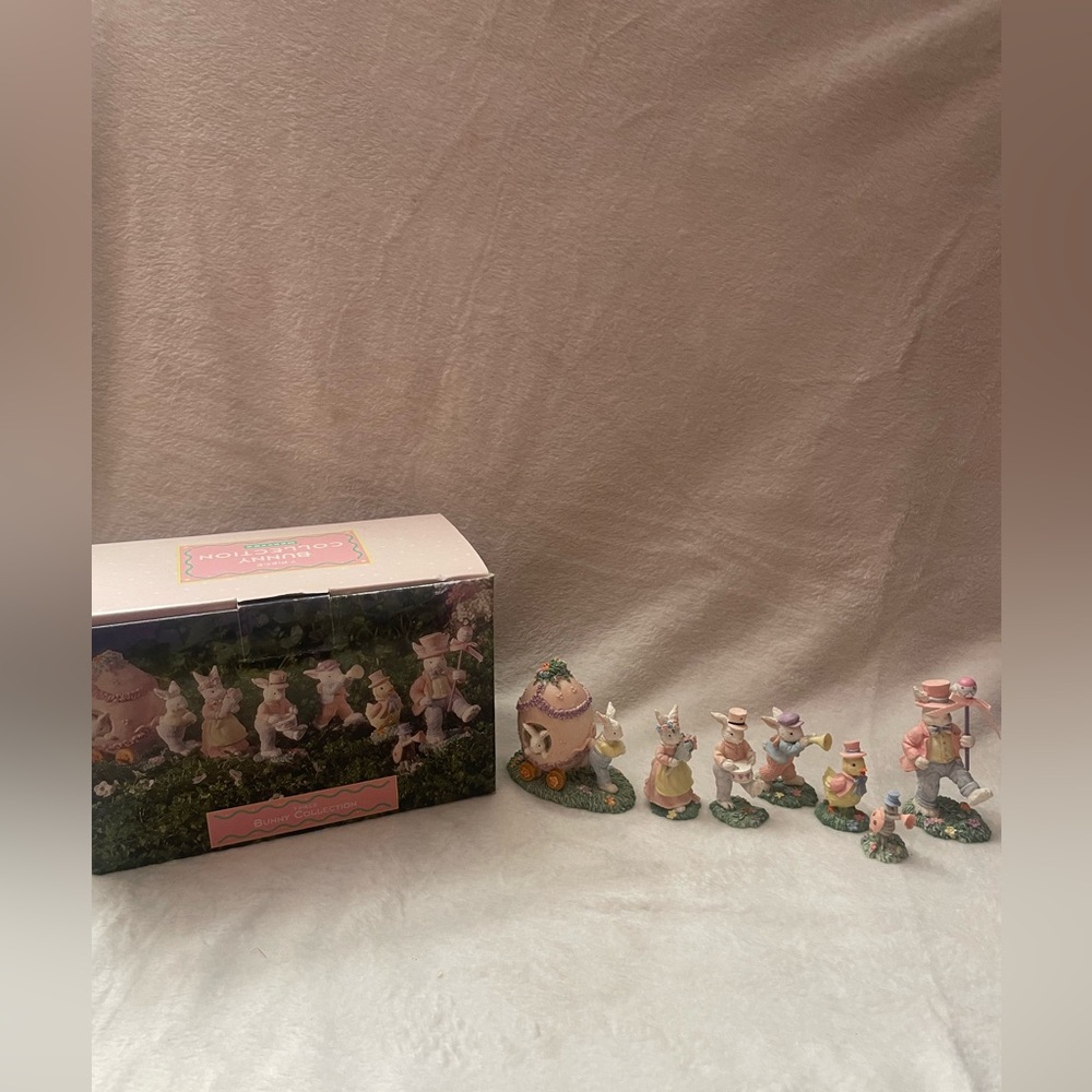 Vintage Mervyns Easter Bunny Parade 7 Piece Figures Easter‎ Holiday Christmas